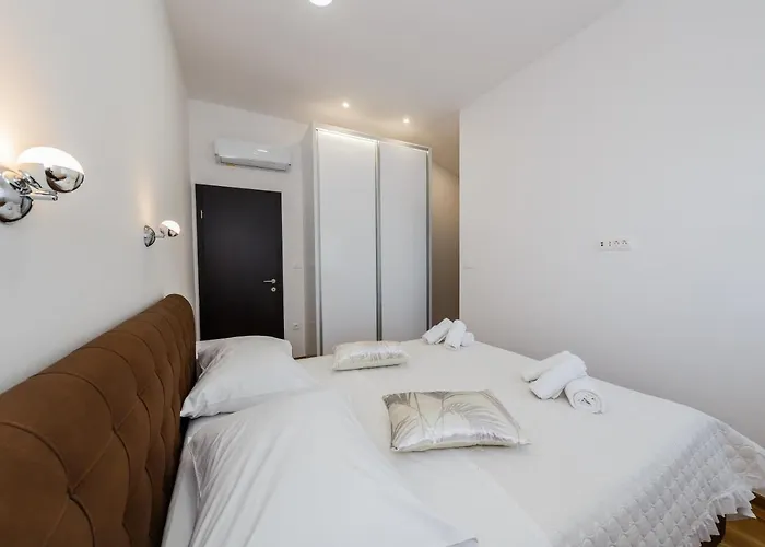 Apartment More