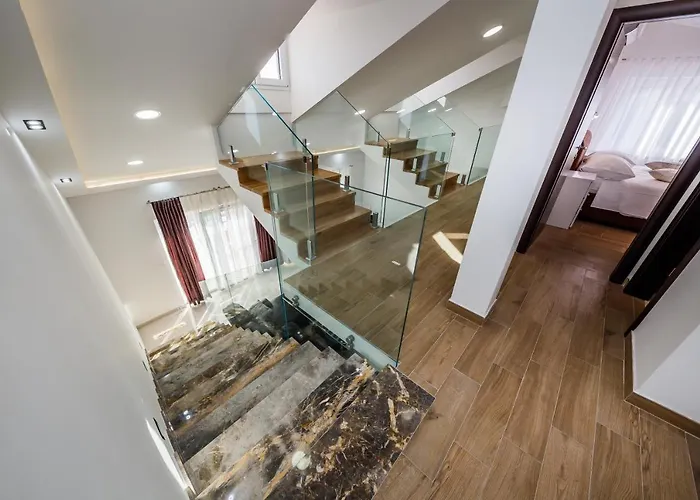 Apartment More *